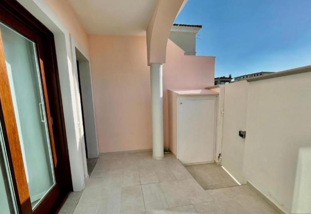 Nature Apartment 奧爾比亞 外观 照片